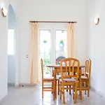 Apartchalet Elvira. A 別荘 Son Carrio