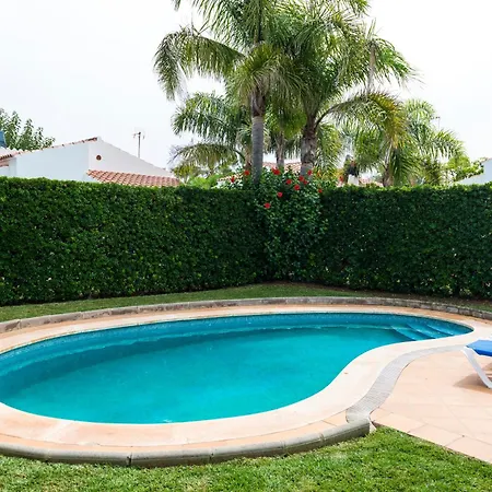 Ferienhaus Apartchalet Elvira. A *