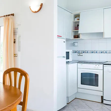 Apartchalet Elvira. A Ferienhaus Son Carrio (Menorca)