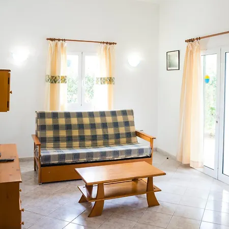 Apartchalet Elvira. A Son Carrio (Menorca)